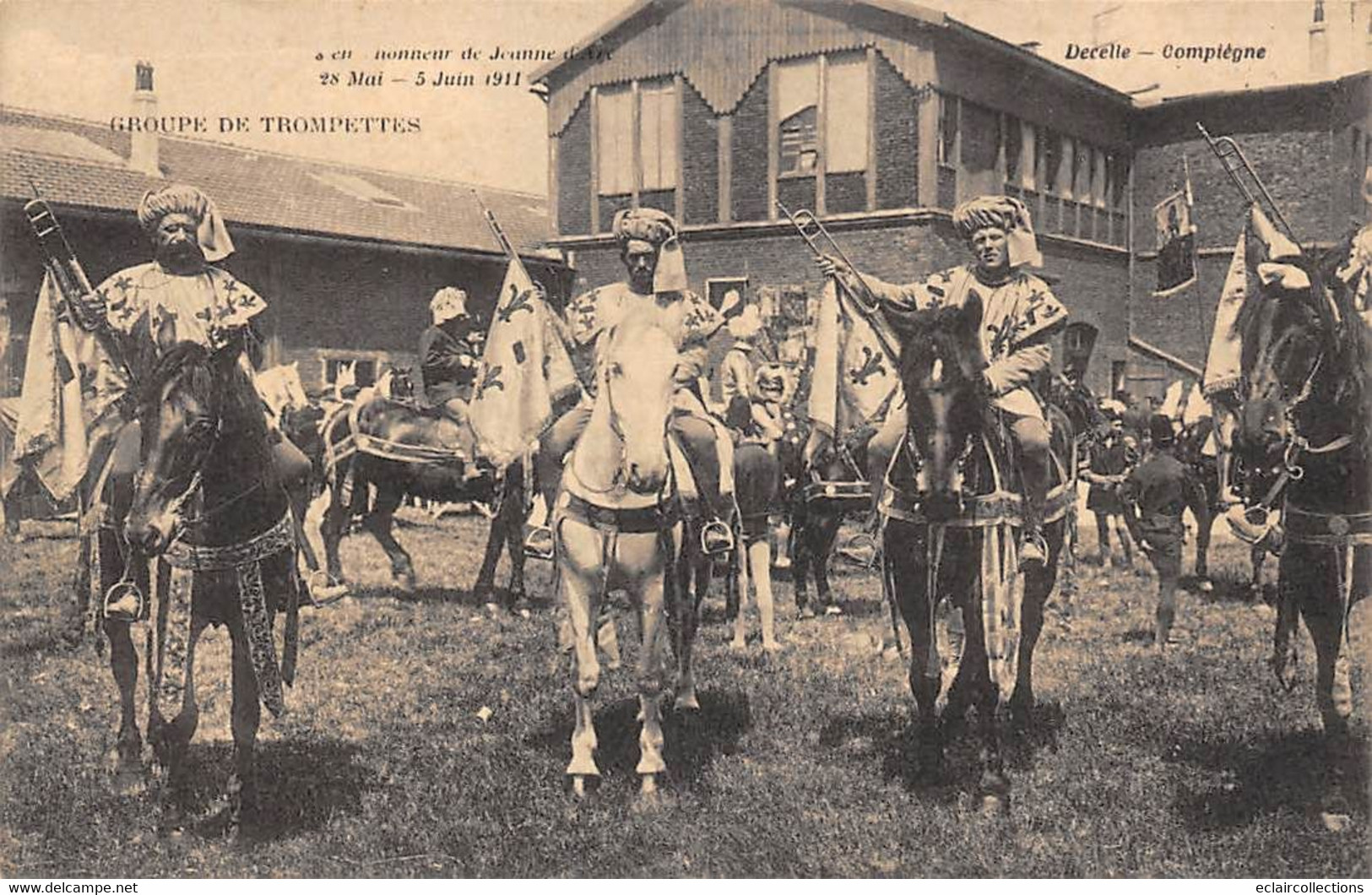 Compiègne         60       Fêtes de Jeanne d'Arc    Ensemble/lot de 25 Cartes     (voir scan)