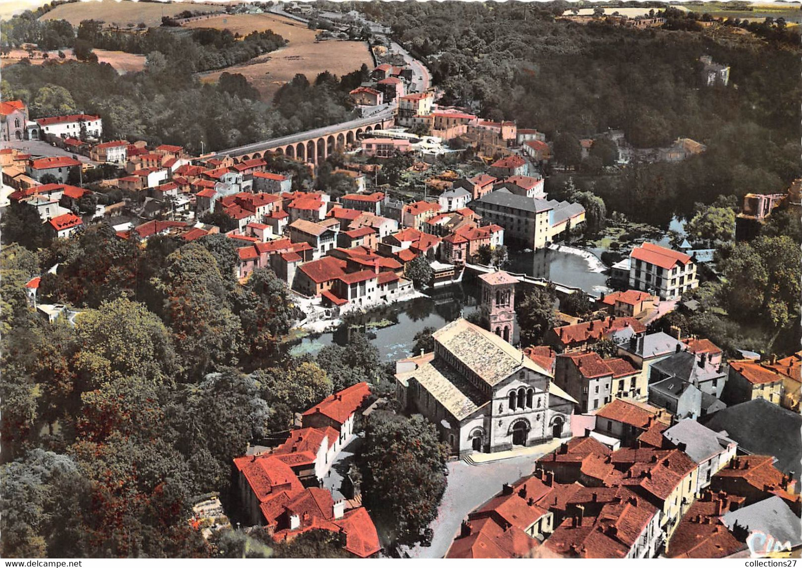 44-CLISSON-VUE GENERALE AERIENNE - Clisson