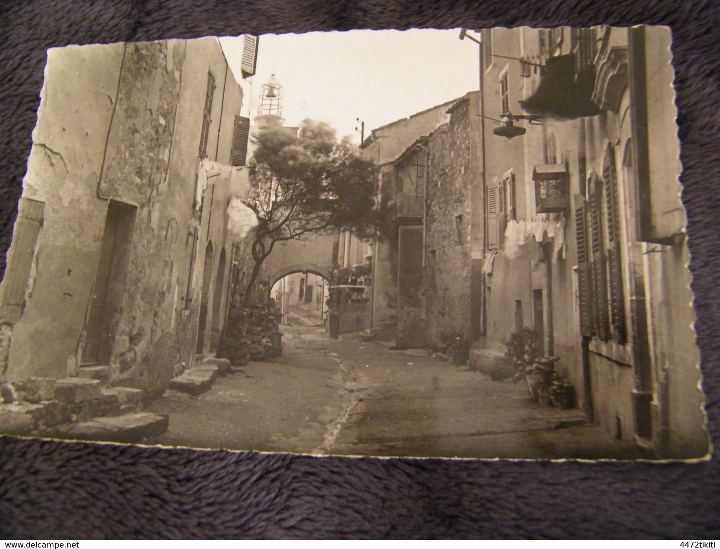 CPA - La Garde (83) - Rue Doumet Et Son Portique Médiéval - 1950 - SUP - (EB 55) - La Garde