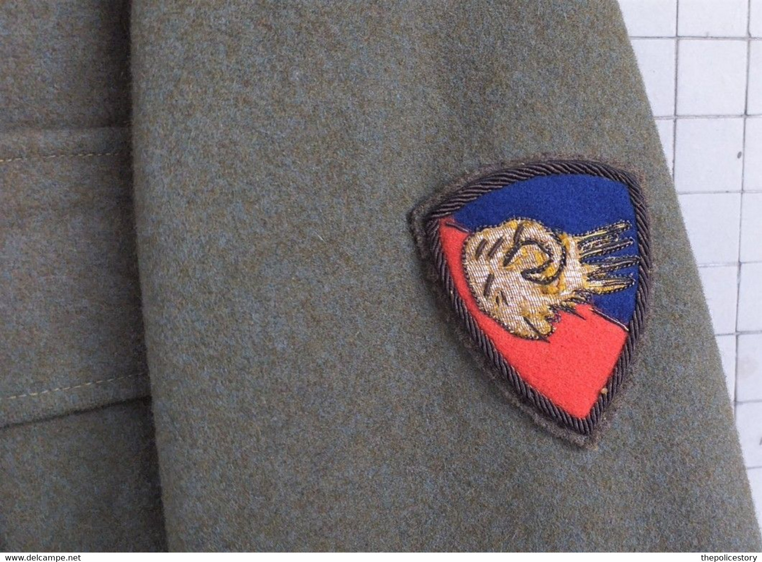 Giacchino Da Ufficiale Bersaglieri E.I. Anni '50/60 Divisione Ariete Eccellente - Uniformes