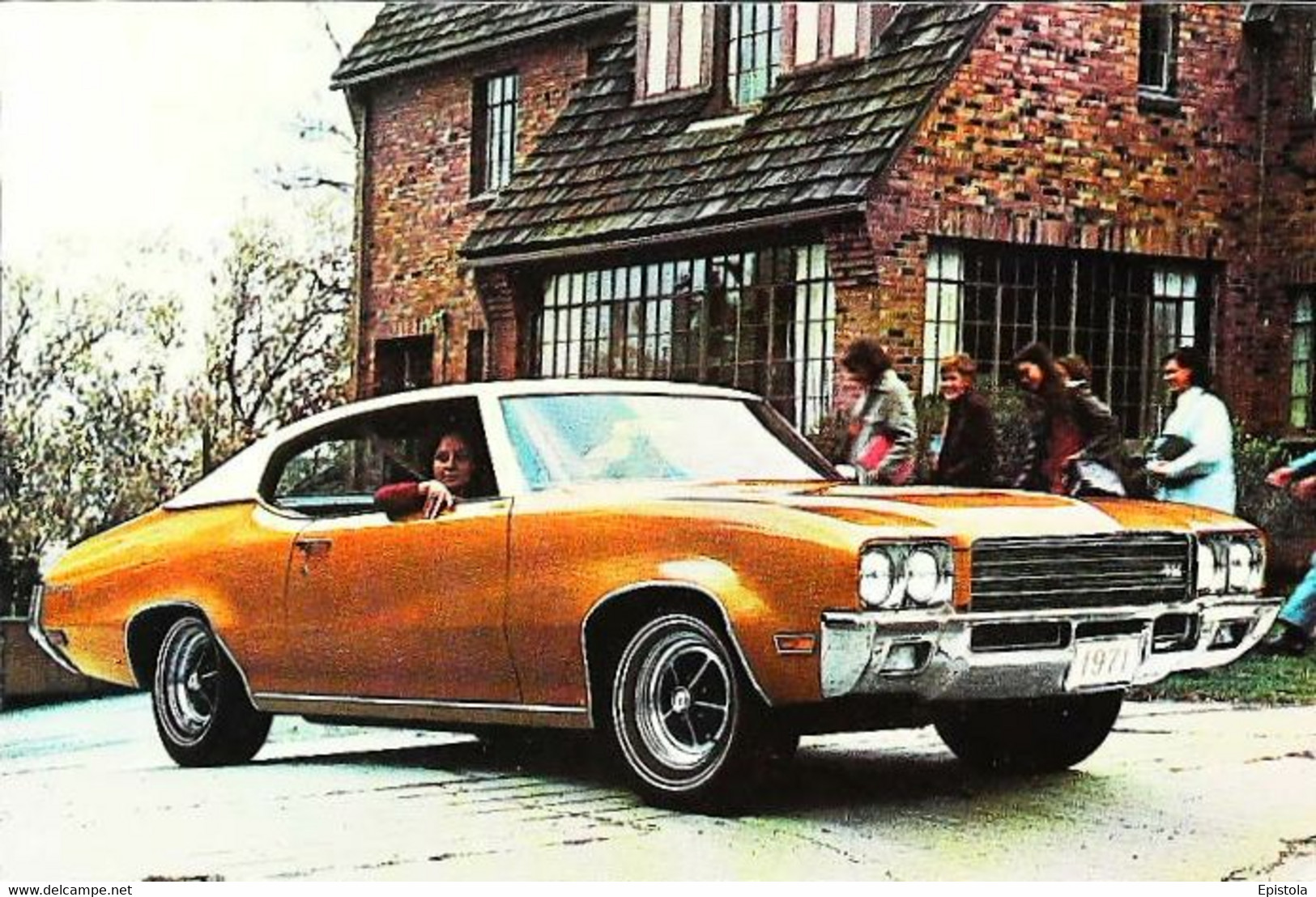 ► BUICK  Coupe  Skylark Sport 1971 - Publicité Automobile Américaine (Litho.U.S.A)   - Roadside View - American Roadside