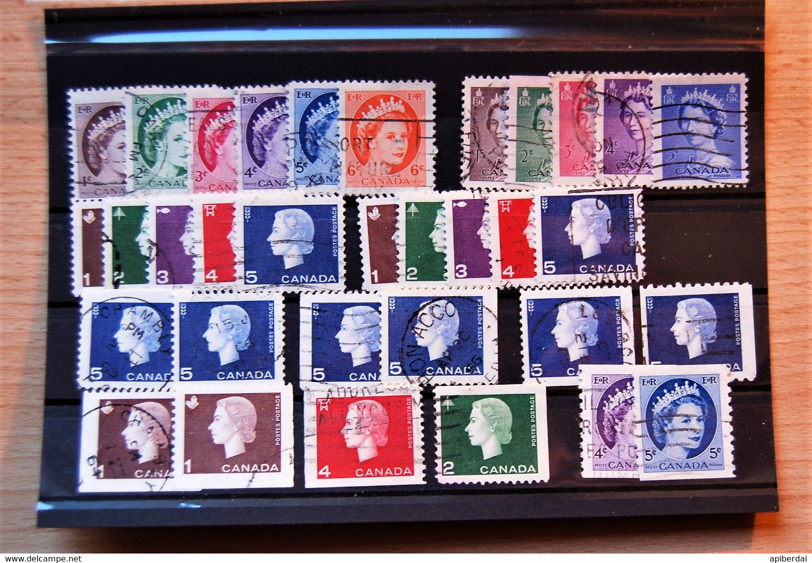Canada - Small Batch Of 33 Stamps - Autres & Non Classés
