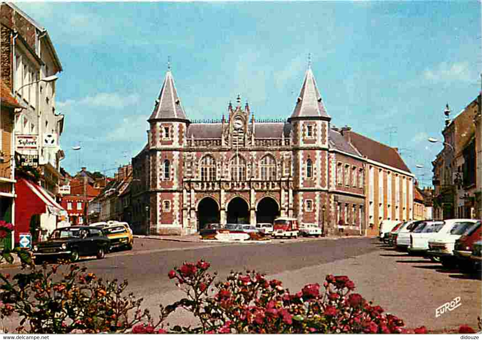 62 - Auxi Le Château - L'Hotel De Ville - Automobiles - CPM - Voir Scans Recto-Verso - Auxi Le Chateau