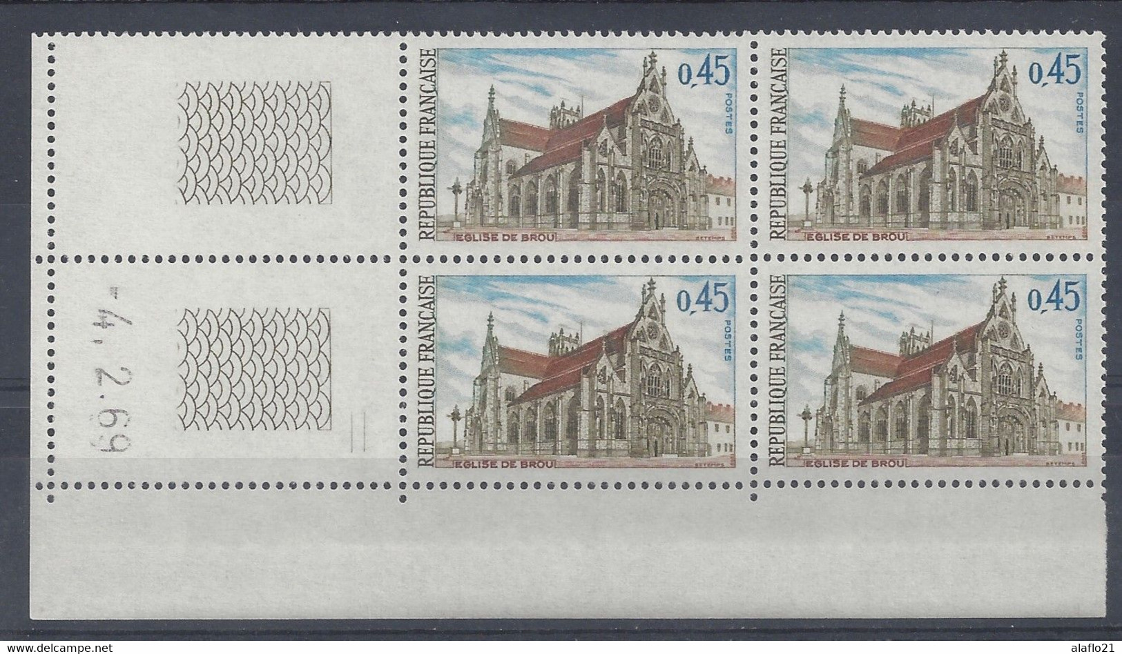 EGLISE De BROU N° 1582 - Bloc De 4 COIN DATE - NEUF ** - 4/2/69 2 Traits - 1960-1969