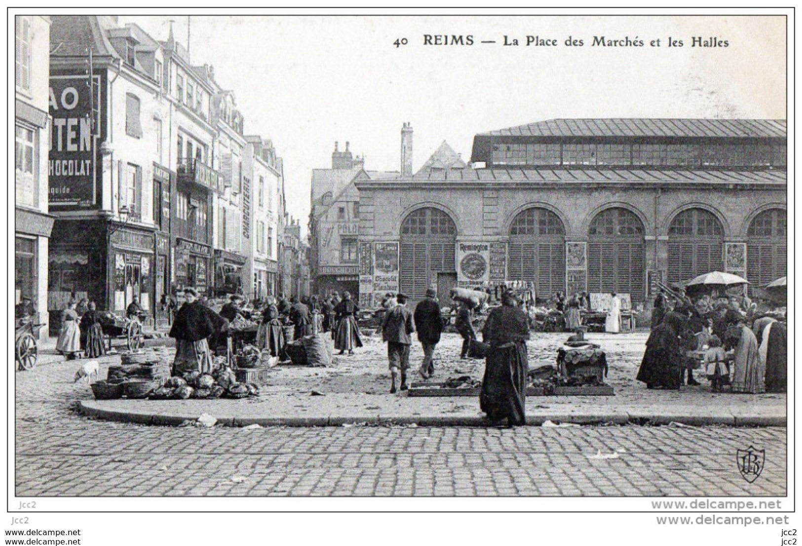 51- REIMS - La Place Du Marché Et Les Halles - Reims