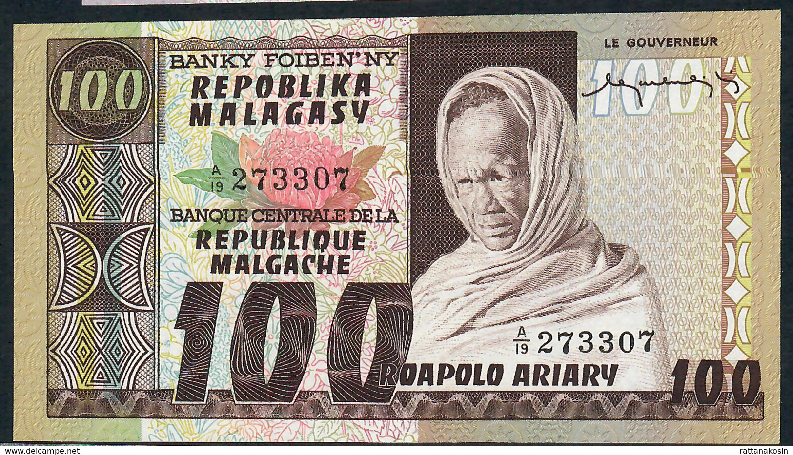 MADAGASCAR P63 100 FRANCS 1974  #A/19    UNC. - Madagaskar