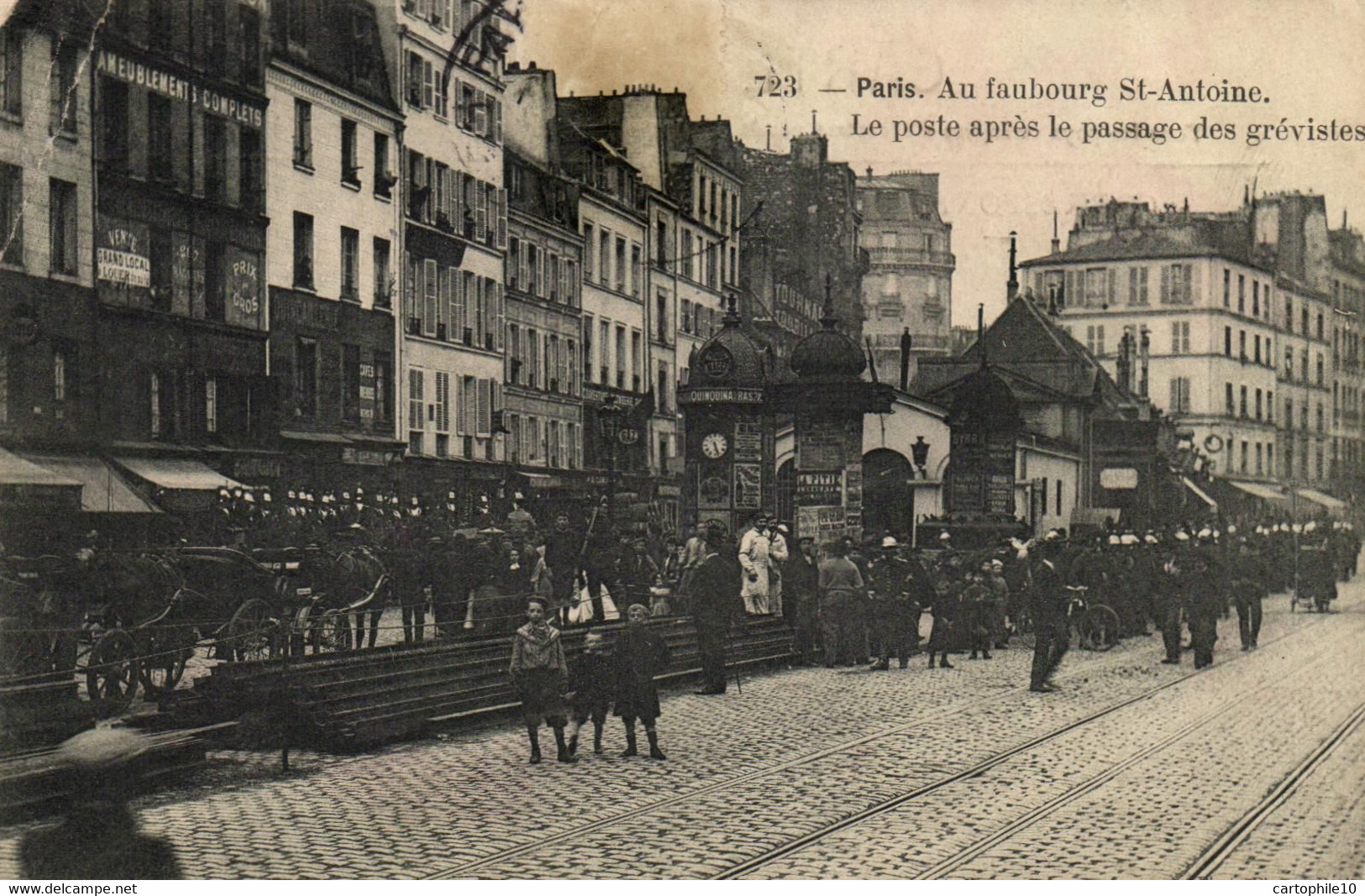 75  PARIS   -- Au Faubourg ST-Antoine.  Le Poste Apres Le Passage Des Grevistes - Other & Unclassified