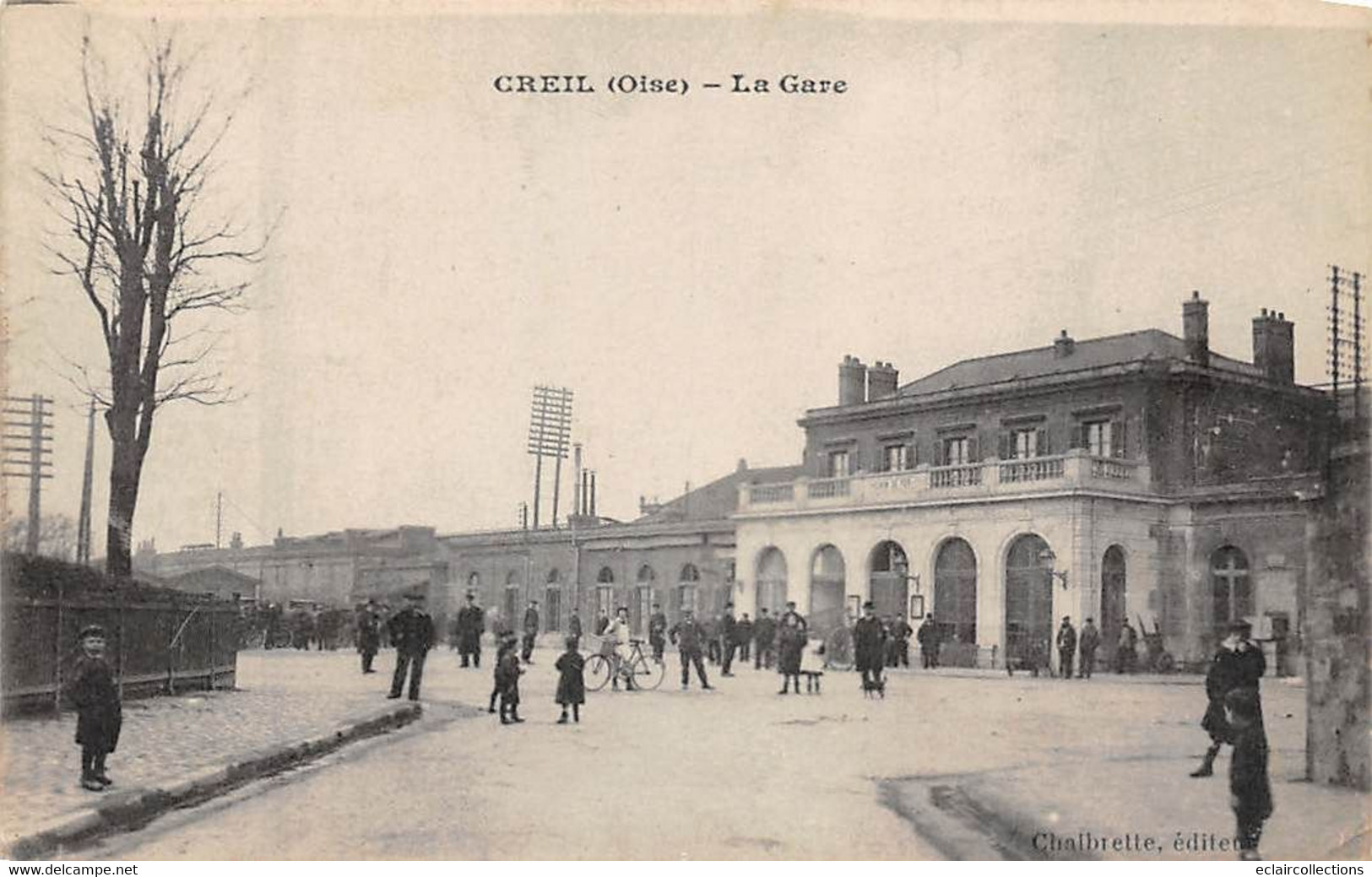 Creil           60        Extérieur De La Gare          (voir Scan) - Creil