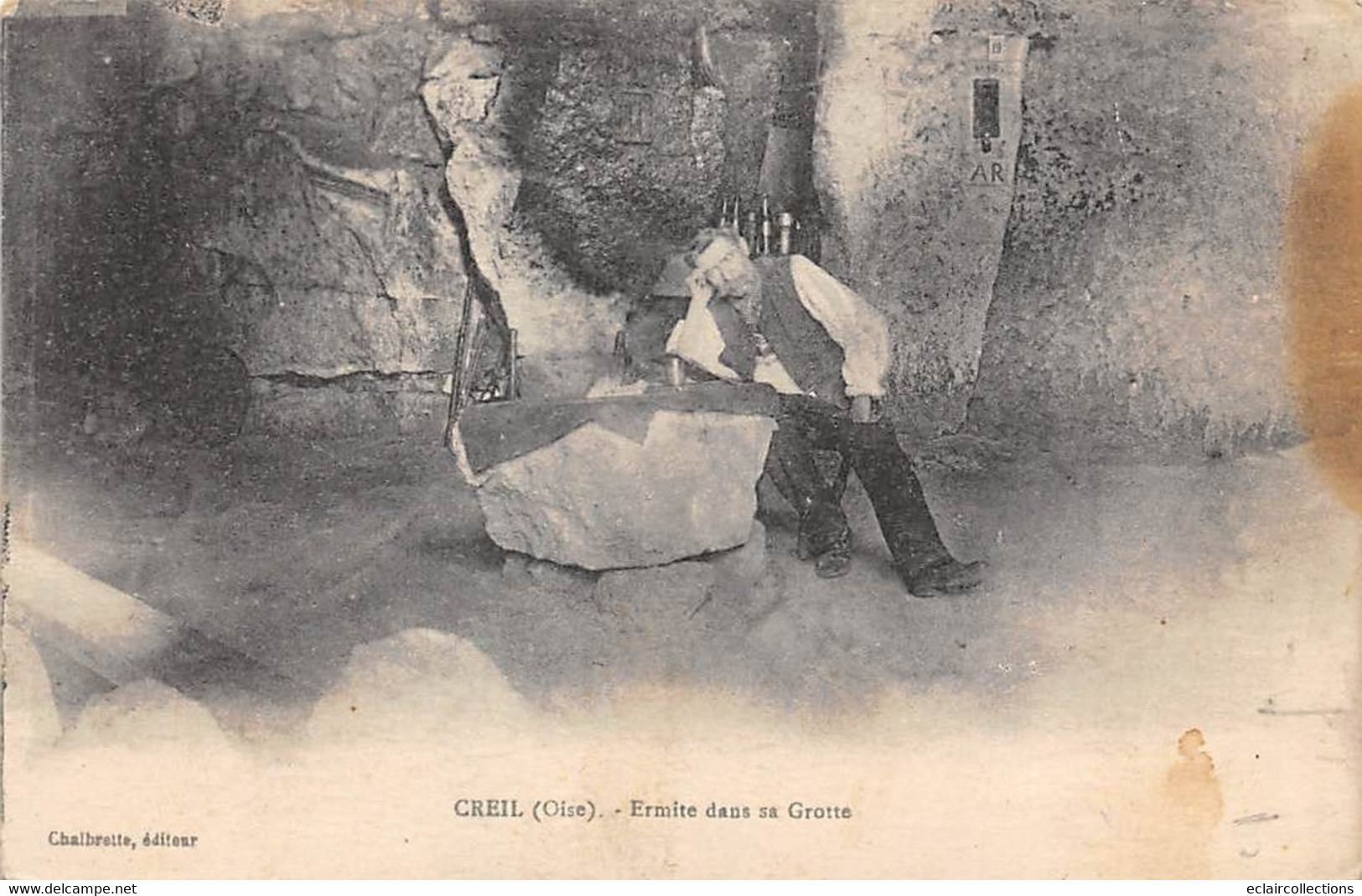 Creil           60         Ermite Dans Sa Grotte.          (voir Scan) - Creil