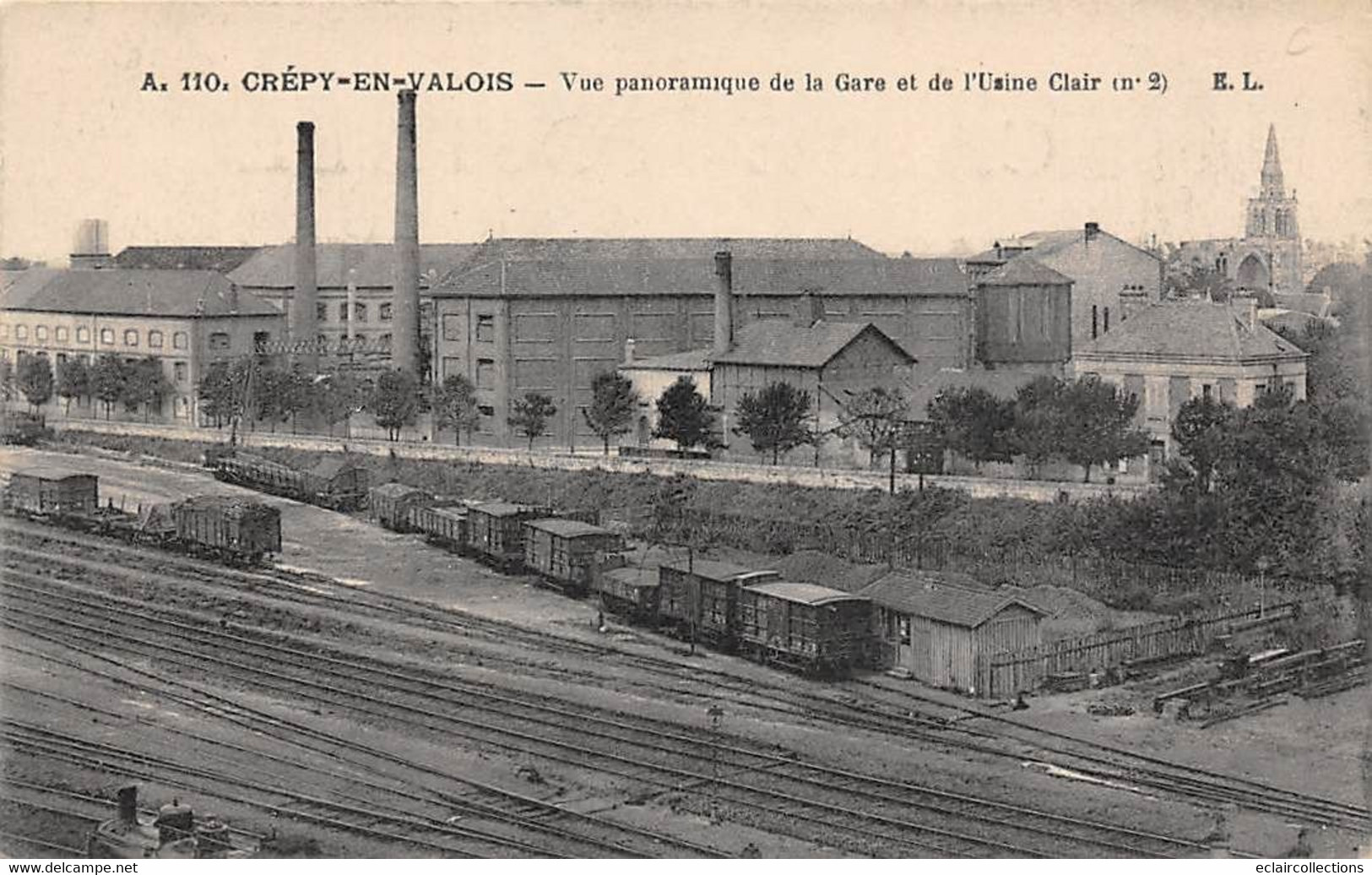 Crépy En Valois       60        Vue Panoramique De La Gare Et De L'usine Clair       (voir Scan) - Crepy En Valois