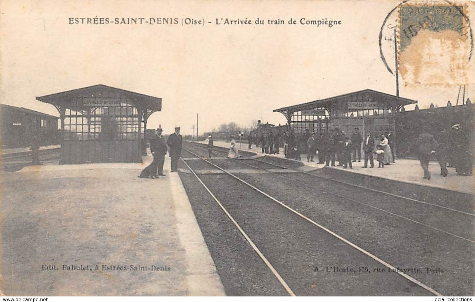 Estrées Saint Denis    60         Intérieur De La Gare. Arrivée Du Train De Compiègne              (voir Scan) - Estrees Saint Denis