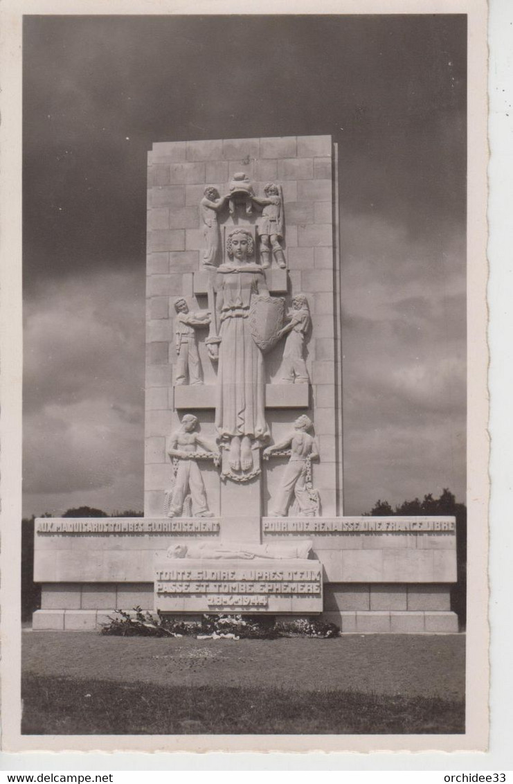 CPSM Saffré - Monument Du Maquis De Saffré - Cachet Commémoratif Du 11 Juin 1950 (inauguration Par Général De Gaulle) - Other & Unclassified