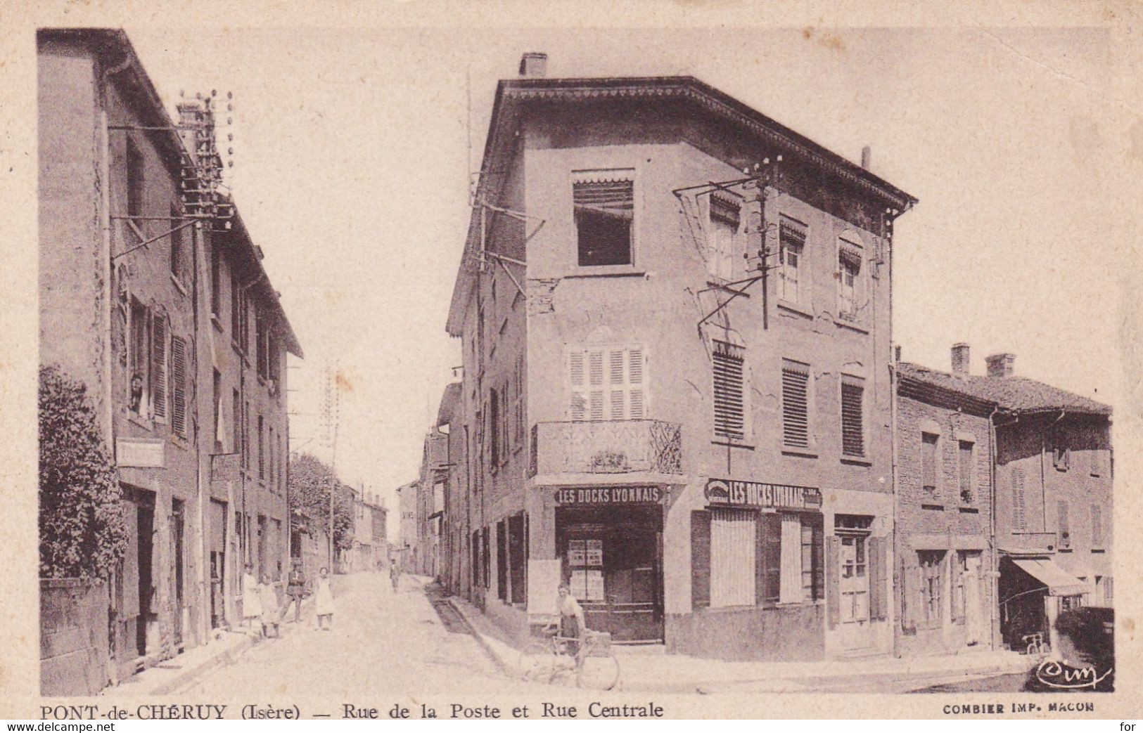 Isère : PONT De CHERUY : Rue De La Poste Et Rue Centrale : Animation : - Pont-de-Chéruy