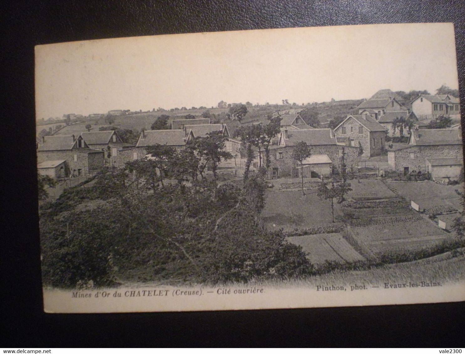 Mines D Or Du Chatelet Cite Ouvriere - Chambon Sur Voueize