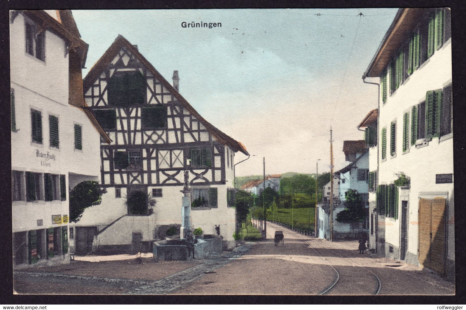 Um 1920 Ungelaufene AK Aus Grüningen Mit Bahngeleise. - Grüningen