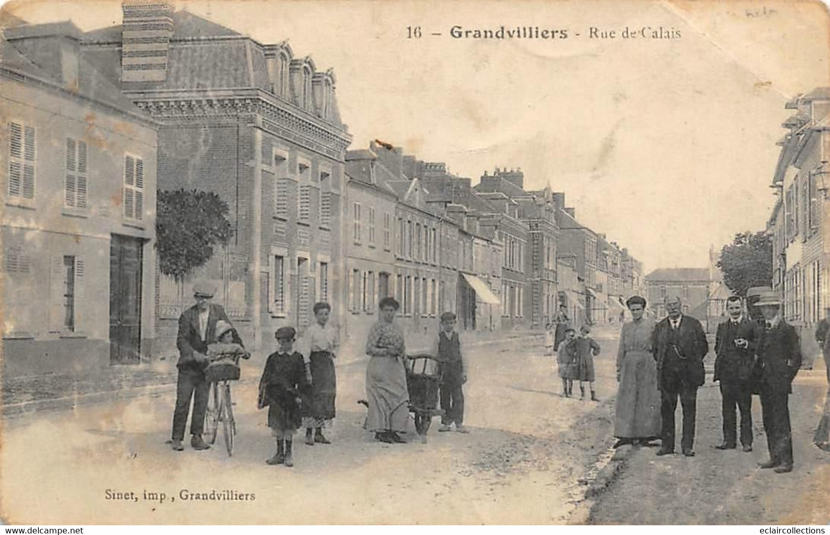 Grandvilliers        60         Rue De Calais      - Défaut -    (voir Scan) - Grandvilliers