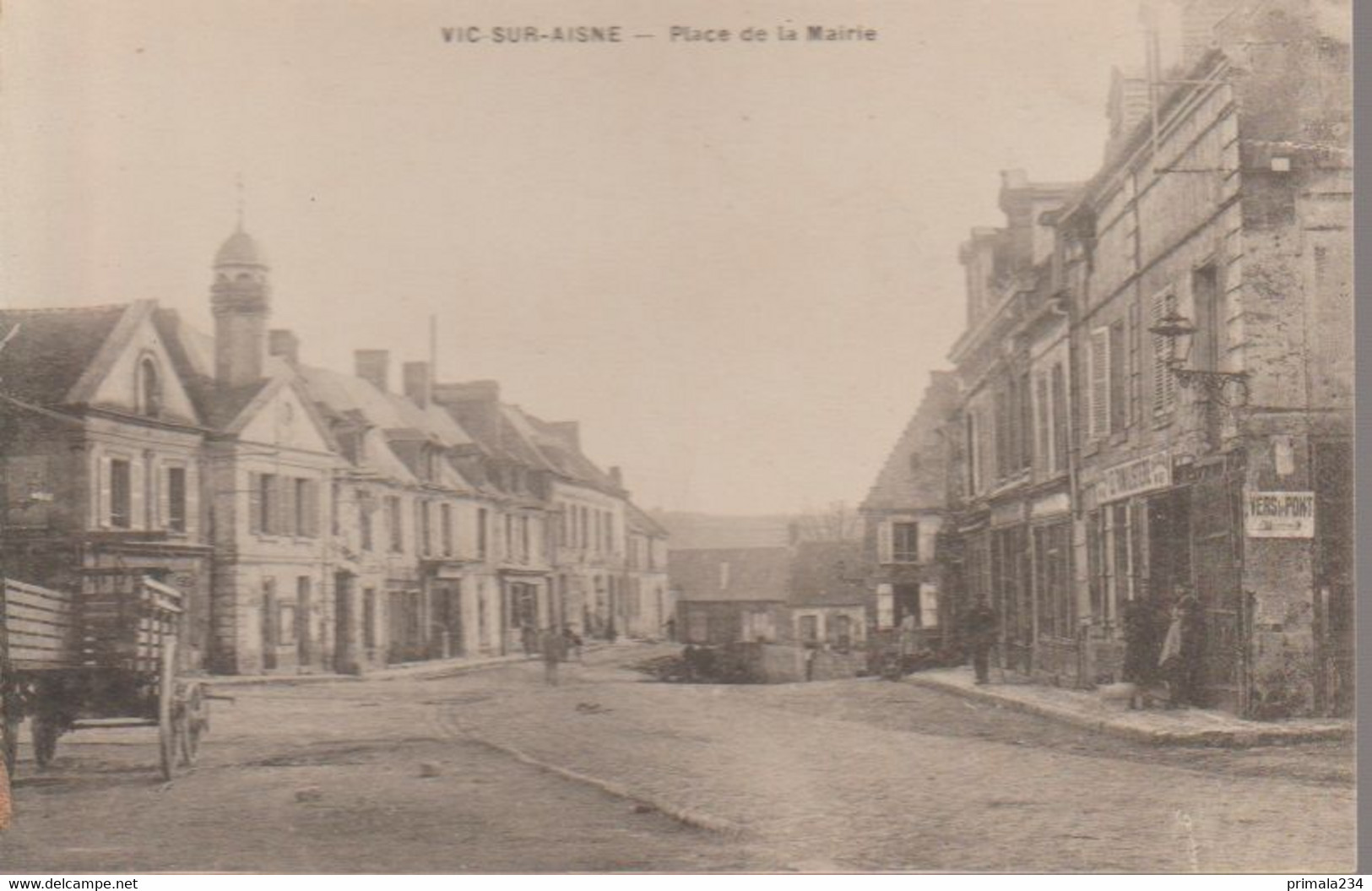 VIC SUR AISNE - PLACE DE LA MAIRIE - Vic Sur Aisne