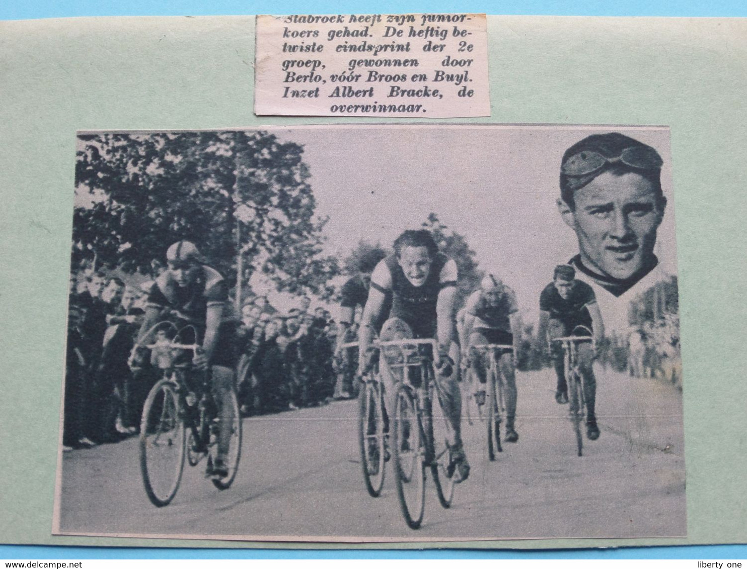 Juniorkoers Te STABROEK ( BERLO - BROOS En BUYL / Albert BRACKE ) 19?? ( Zie Foto Voor Detail ) KRANTENARTIKEL ! - Cyclisme