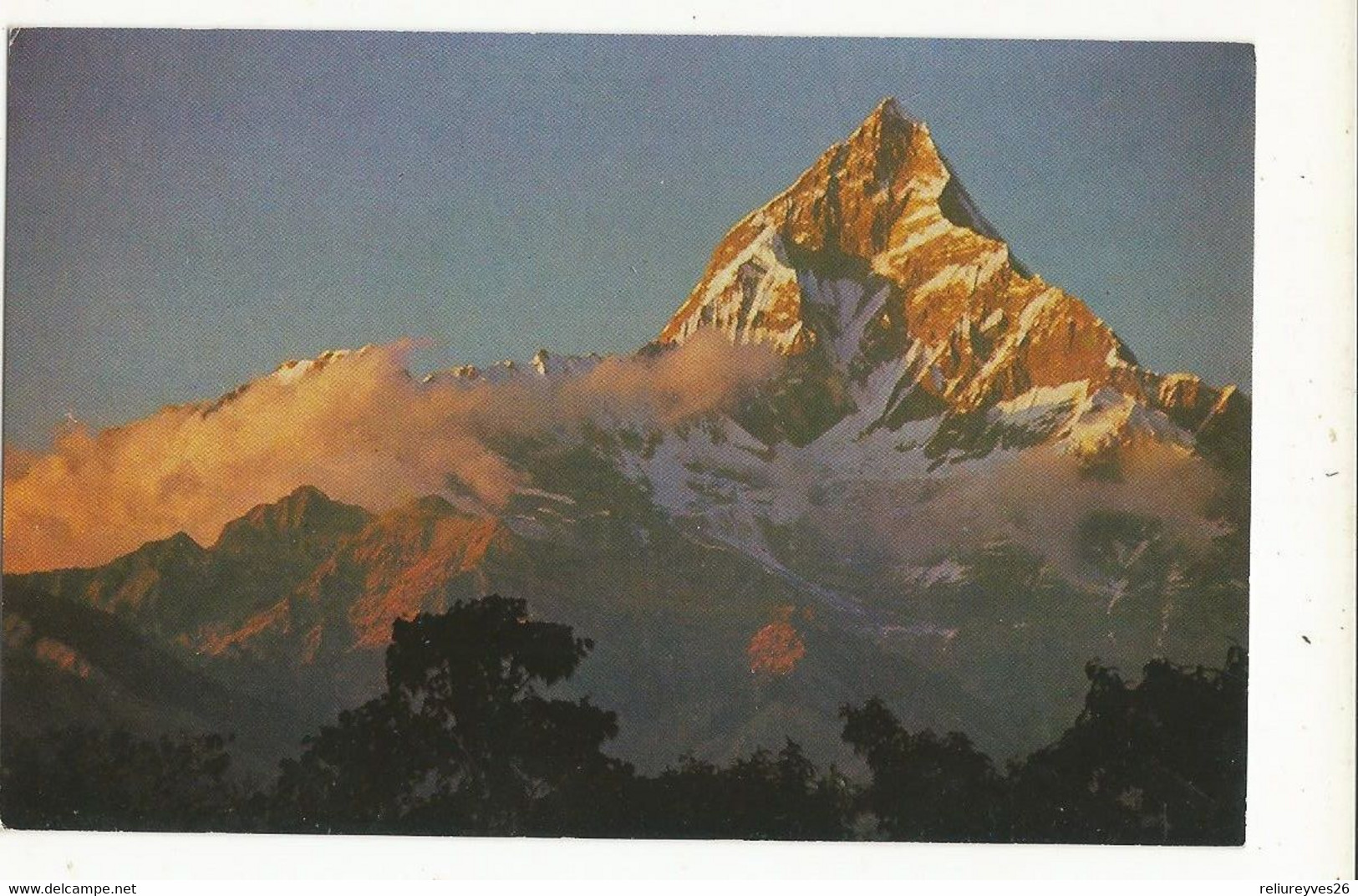 CPSM ,Népal , N°31, Peak Of Machhapuchhare, 22,958 Ft. Pokhara , Ed. I.H. - Népal