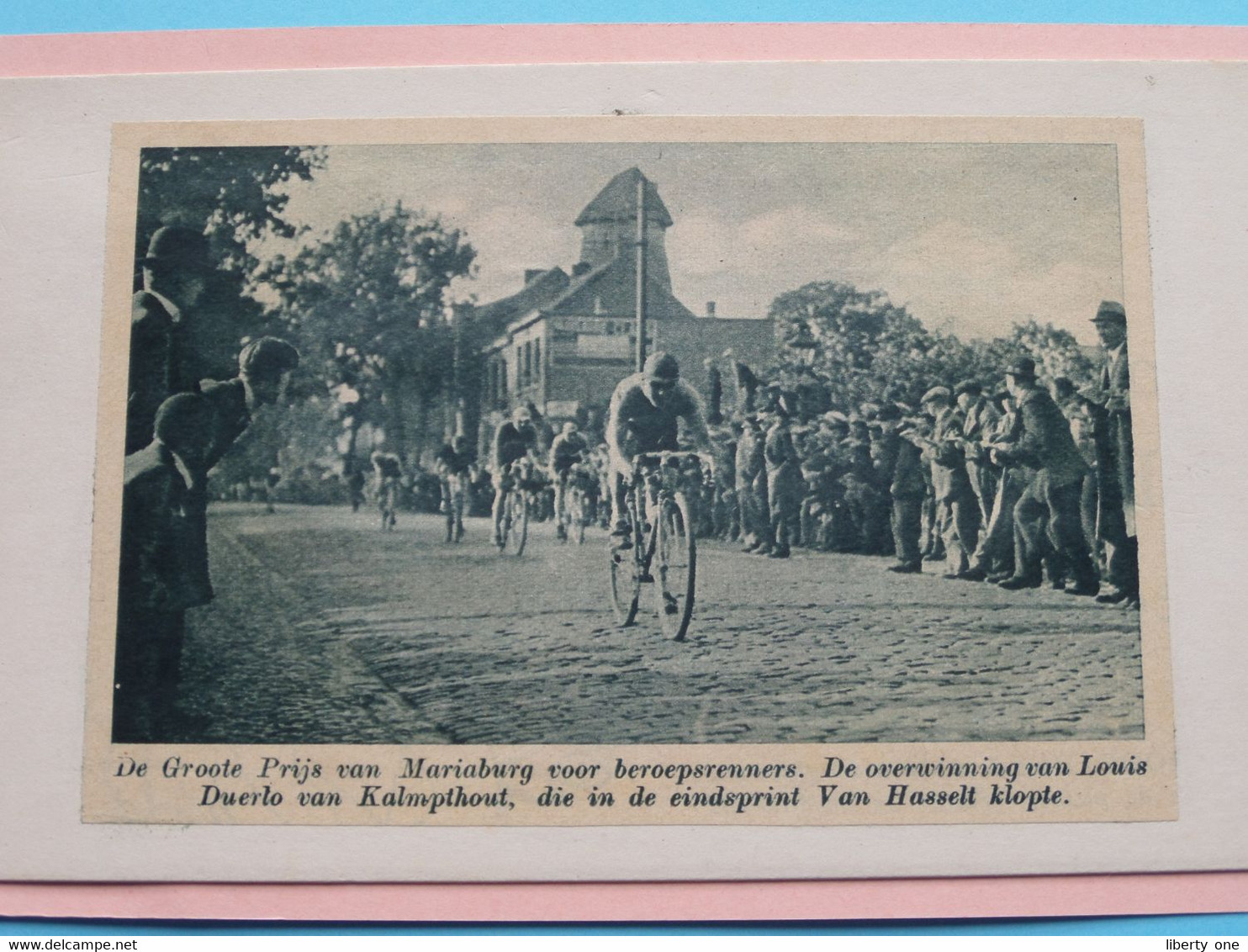 Groote Prijs MARIABURG Voor Beroeps ( Louis DUERLO Kalmpthout ) 19?? ( Zie Foto Voor Detail ) KRANTENARTIKEL ! - Cyclisme
