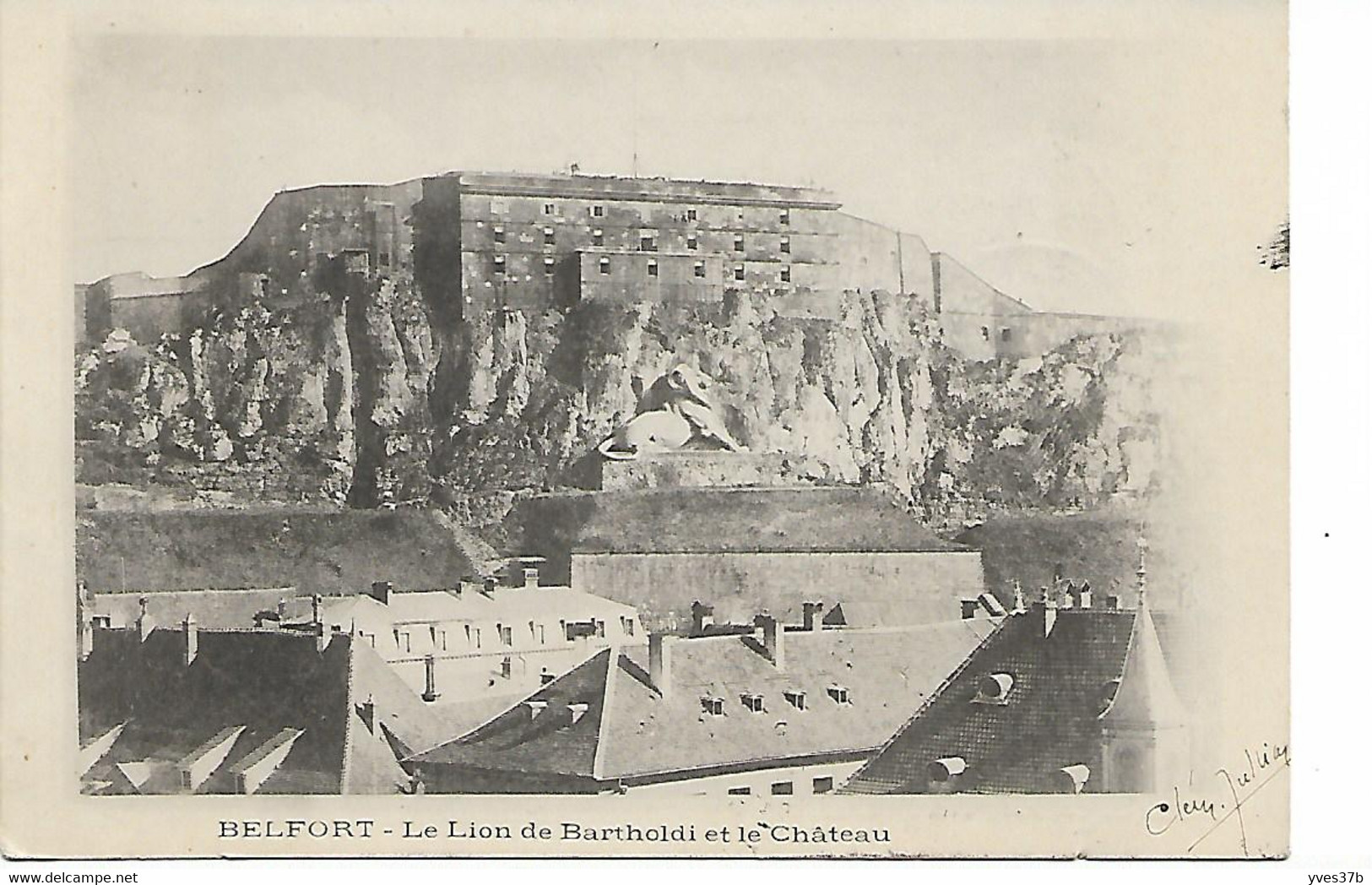 BELFORT - Le Lion De Bartholdi Et Le Château - Belfort – Le Lion