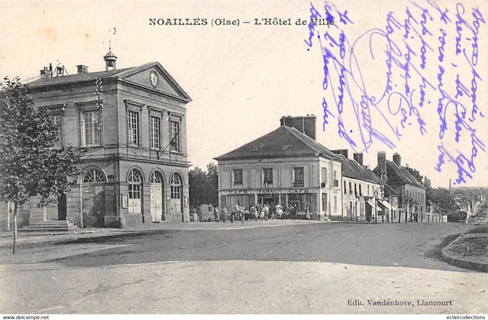 Noailles           60          La Place Et L'Hôtel De Ville . Café. Tabac      (voir Scan) - Noailles