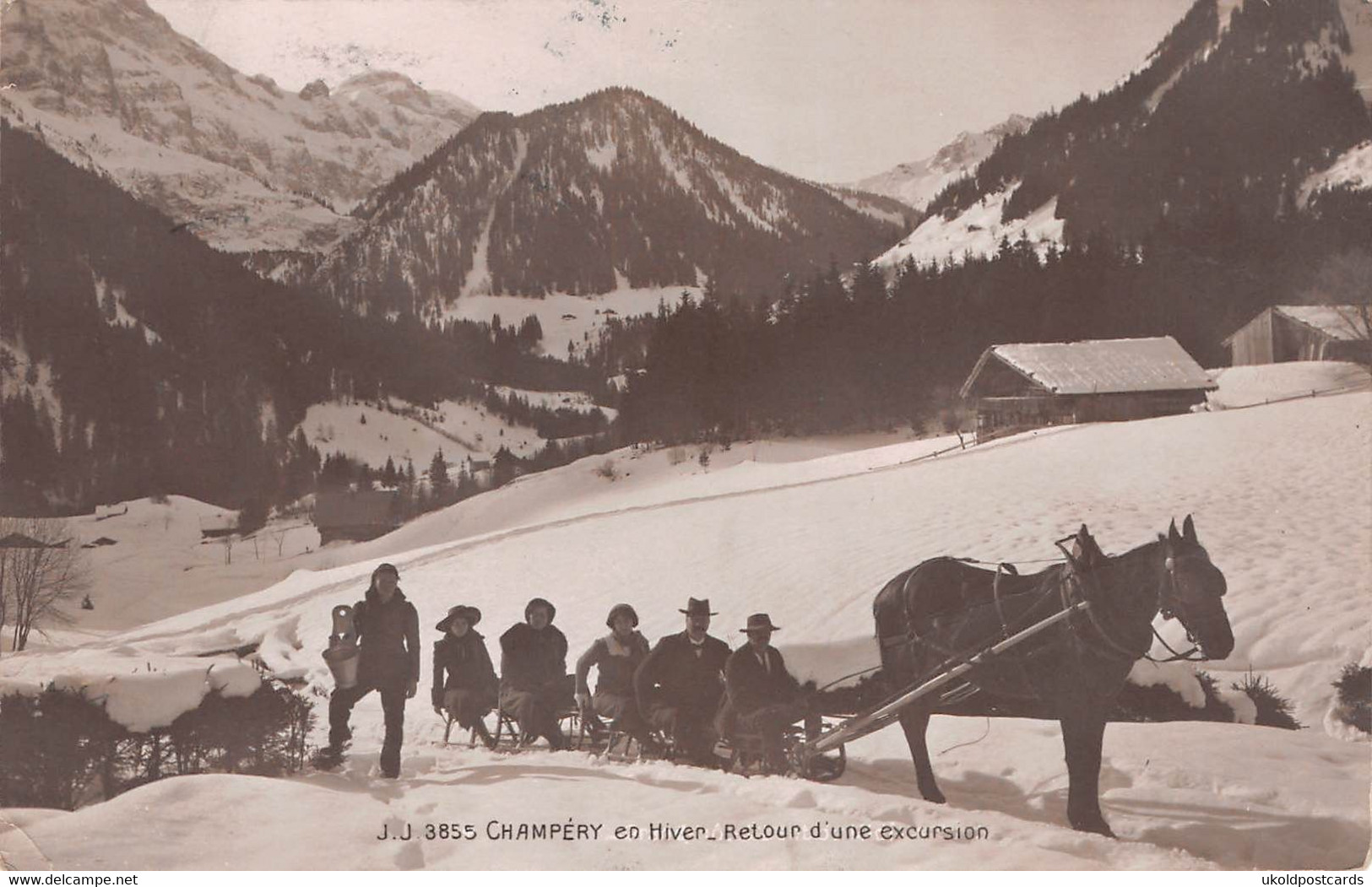 CPA  Suisse, CHAMPERY,  En Hiver, Retour D'une Excursion - Luge Traînée Par Un Cheval,  Carte Photo  1917 - Champéry