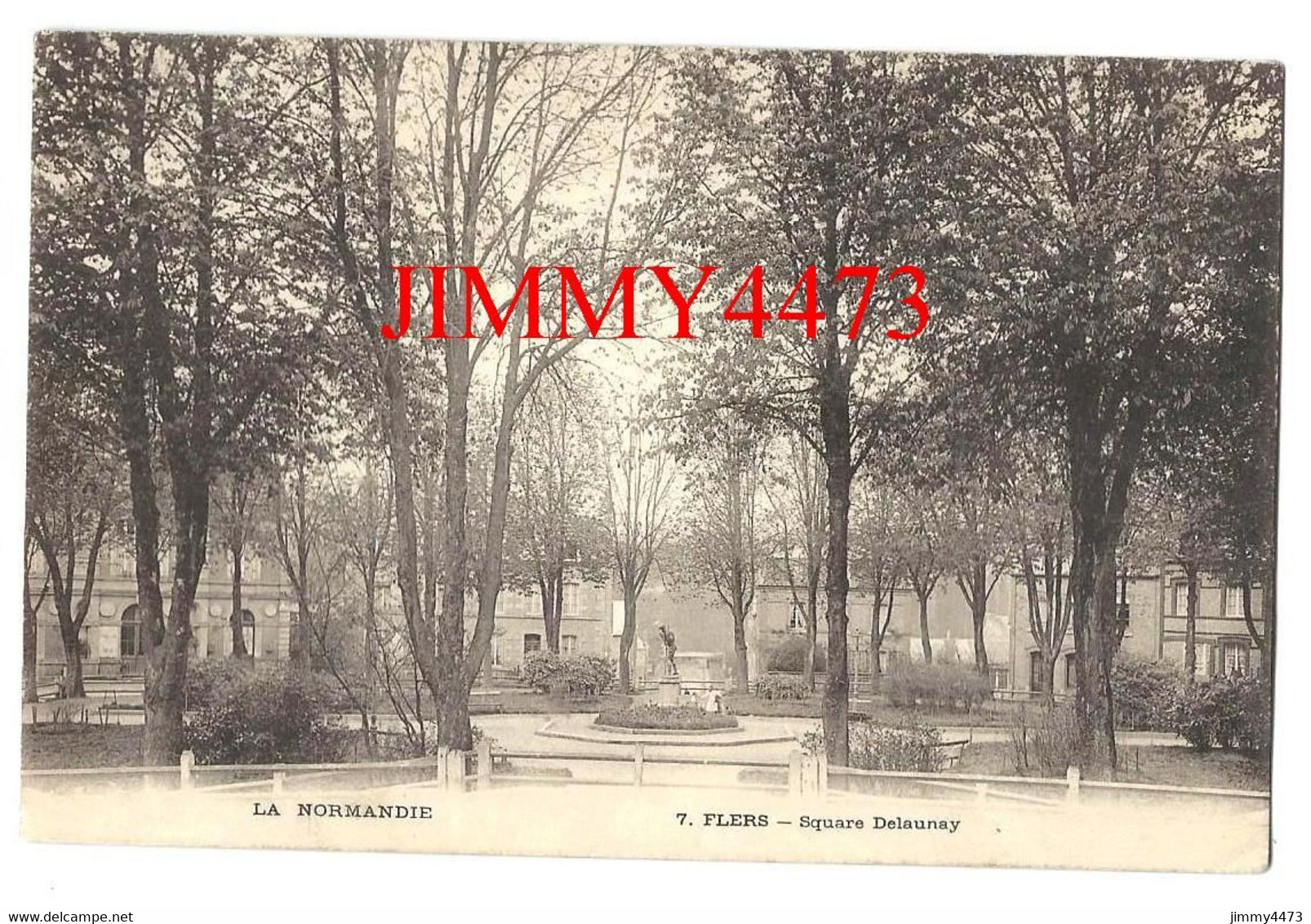 CPA - FLERS 61 Orne - Square Delaunay - LA NORMANDIE N° 7 - Scans Recto-Verso - Flers