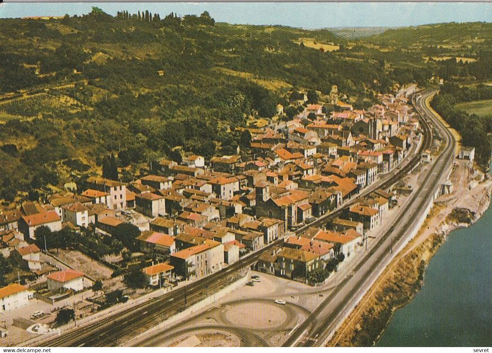 PORT-STE-MARIE. - Vue Aérienne - La Ville Au Bord De La Garonne. CPM RARE - Altri & Non Classificati