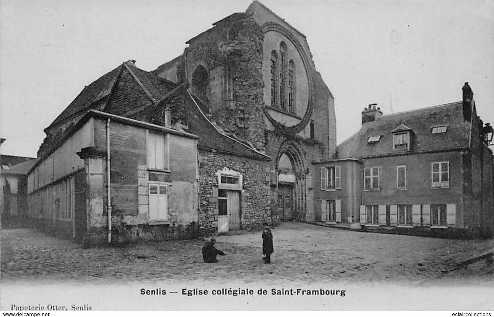 Senlis        60        Eglise Collégiale De Saint Frambourg      (voir Scan) - Senlis