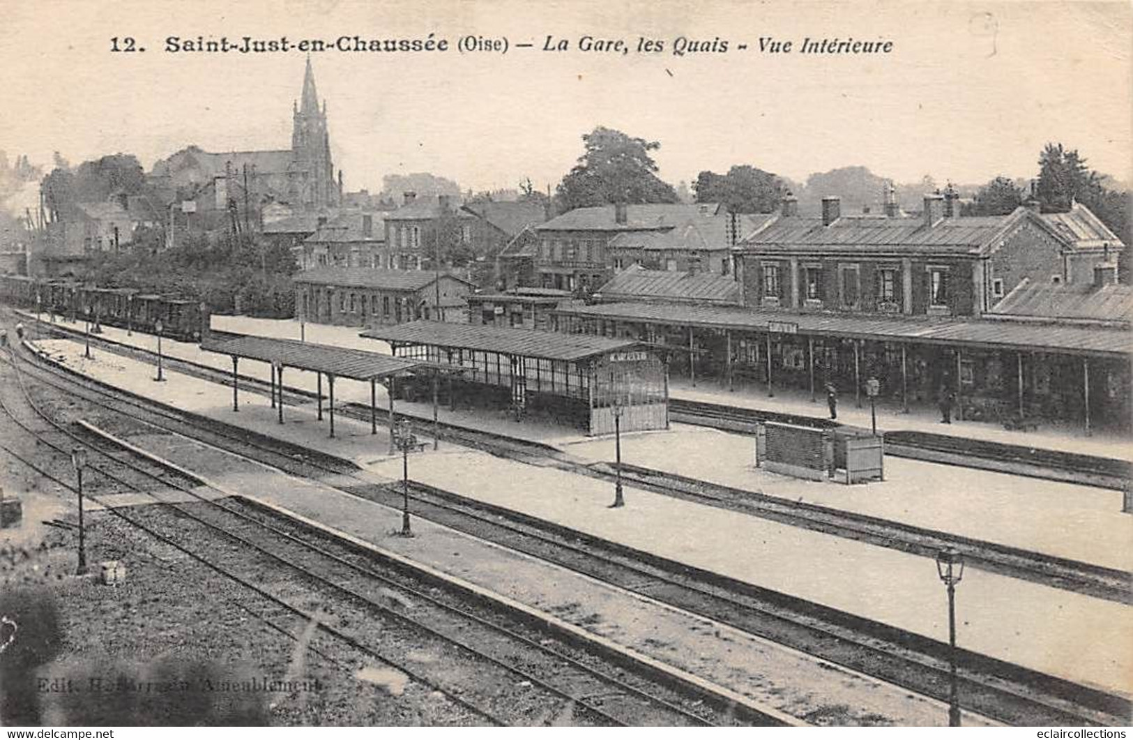 Saint Just En Chaussée        60       Vue Intérieure De  La Gare     (voir Scan) - Saint Just En Chaussee