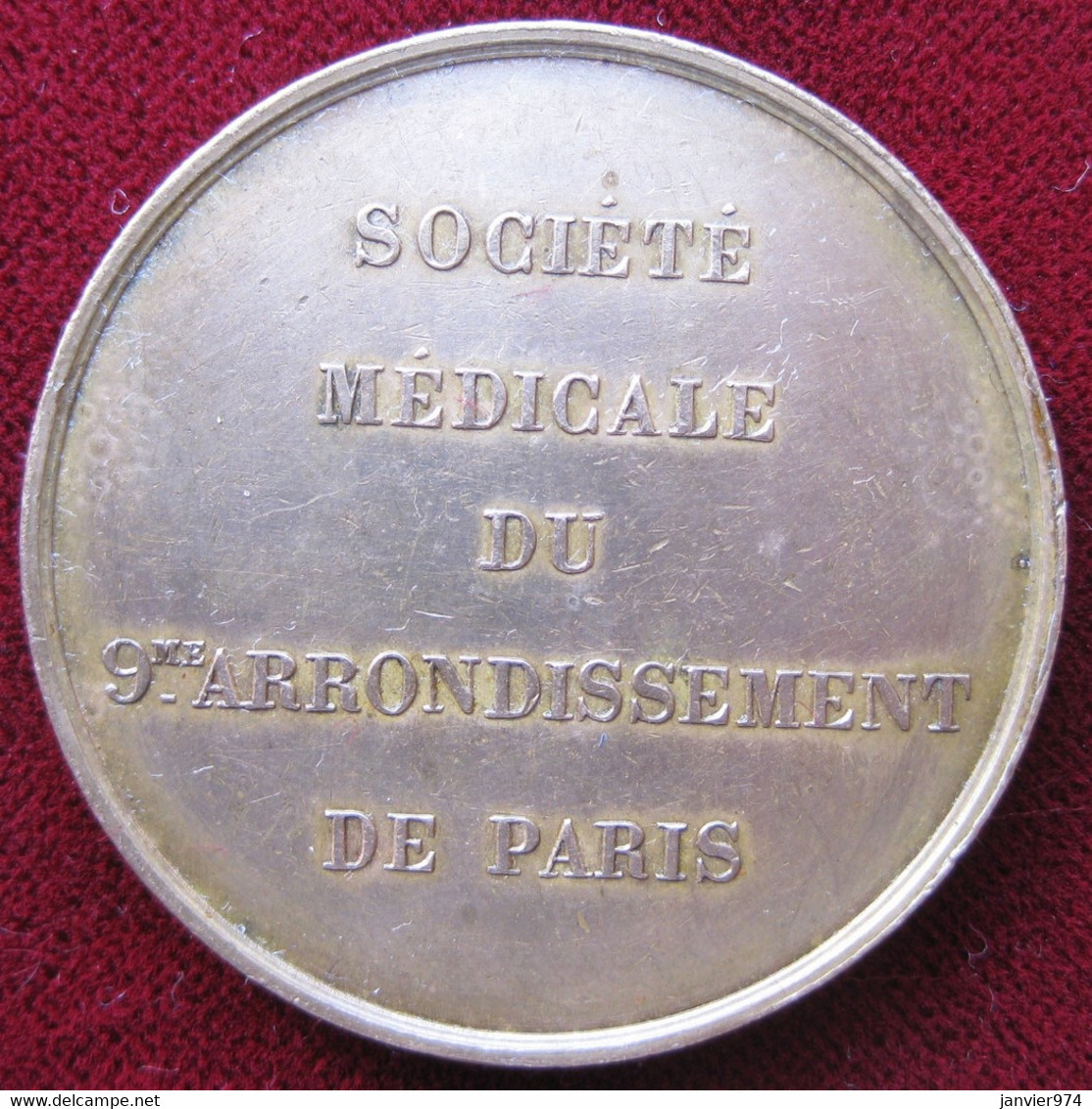 Medaille En Bronze Société Médicale Du 9me Arrondissement De Paris - Professionals / Firms