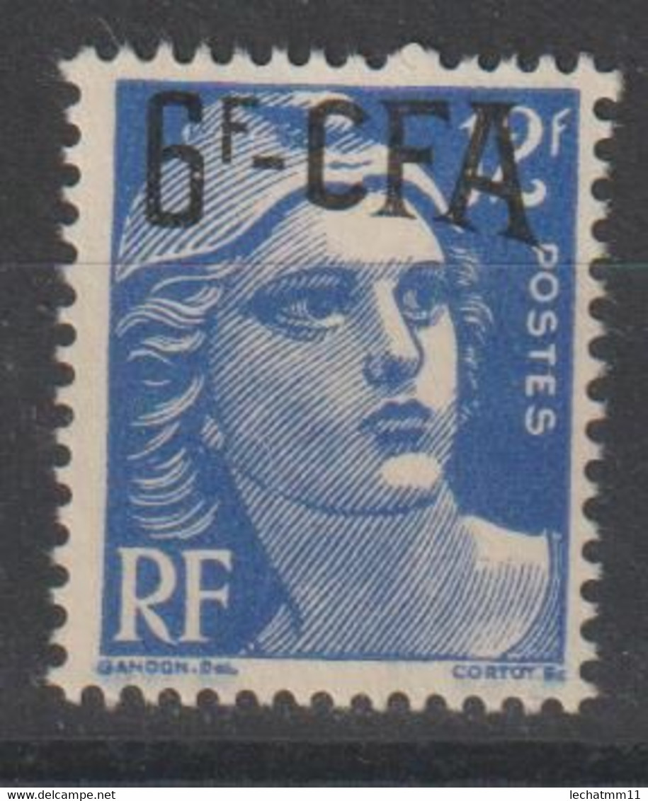 Marianne 6 Sur 12 CFA - Timbres-taxe