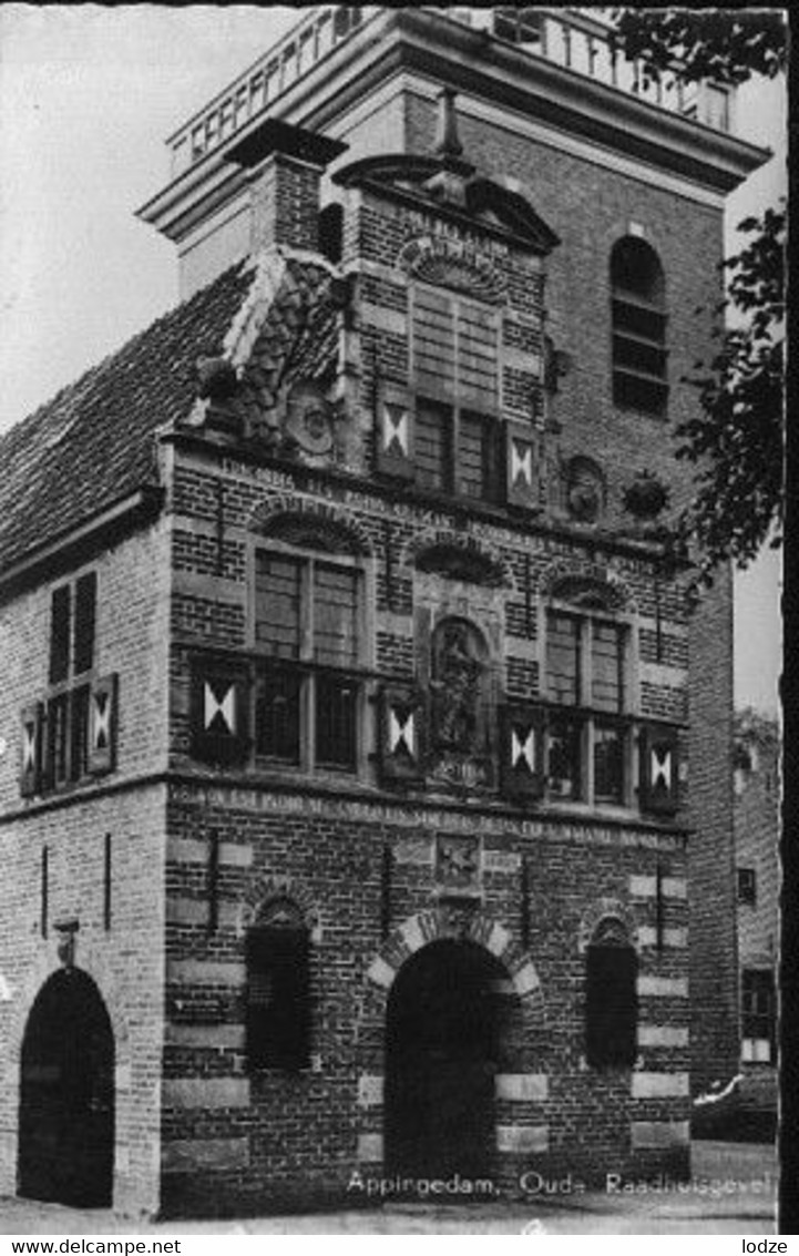 Nederland Holland Pays Bas Appingedam Gebouw Bij Kerk - Appingedam