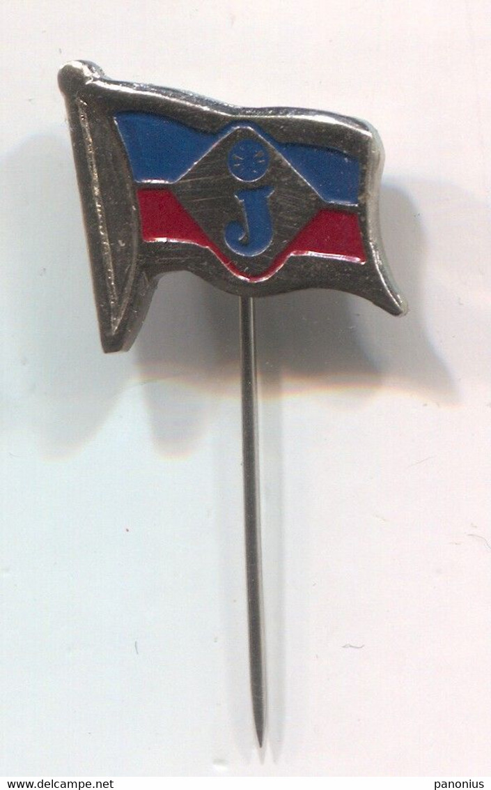 ROWING CANOE KAYAK - VK JADRAN SPLIT CROATIA, VINTAGE PIN, BADGE, ABZEICHEN - Roeisport