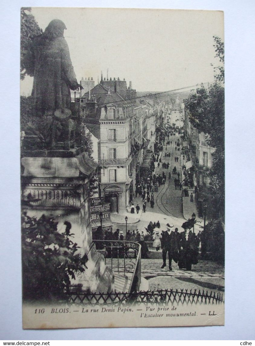 SDV13112020 - 41 - BLOIS  -LA RUE DENIS PAPIN - VUE PRISE DE L'ESCALIER MONUMENTAL - - Blois