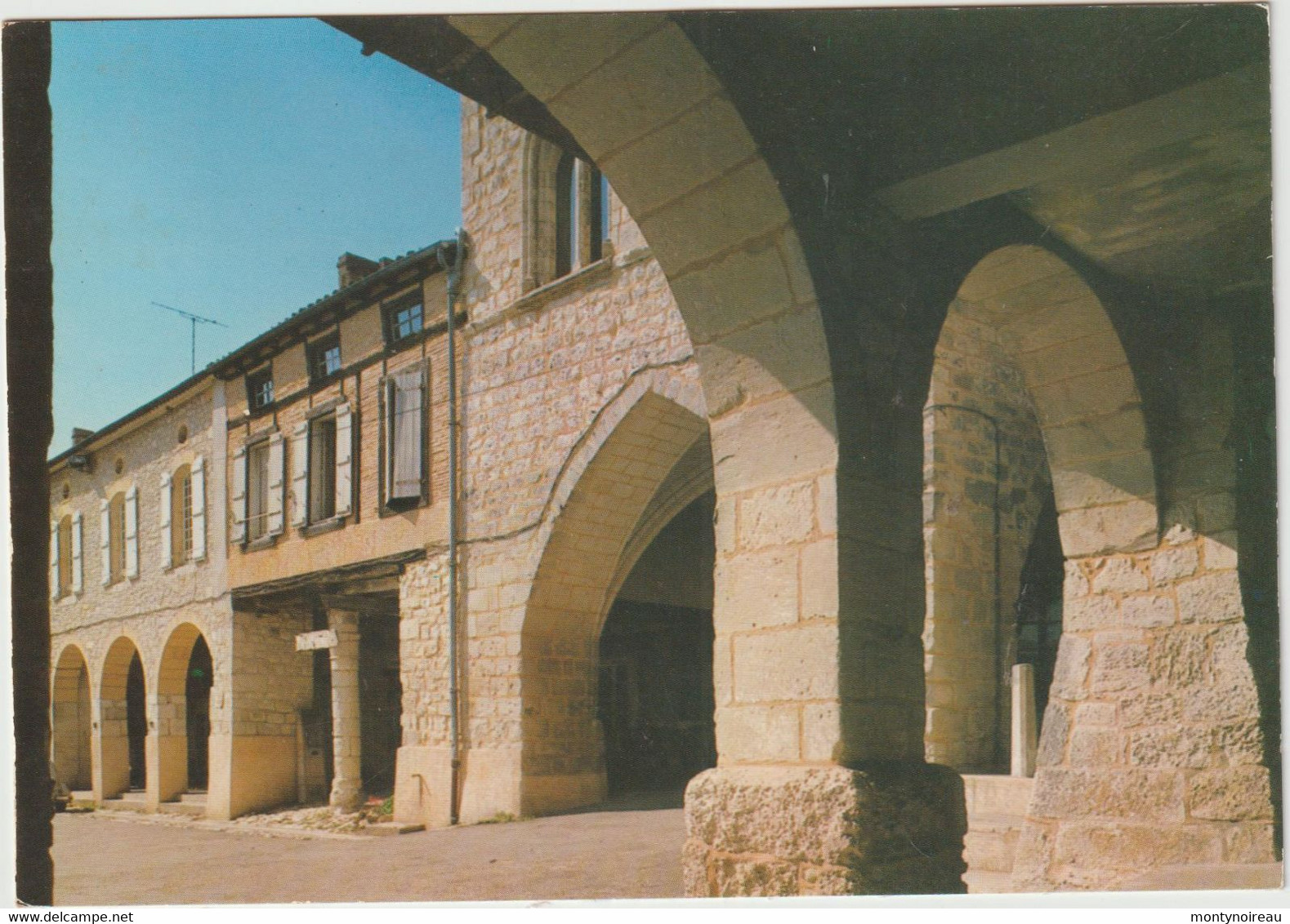 Lot Et Garonne :   MONTFLANQUIN , Ancienne  Bastide 1979 - Monflanquin