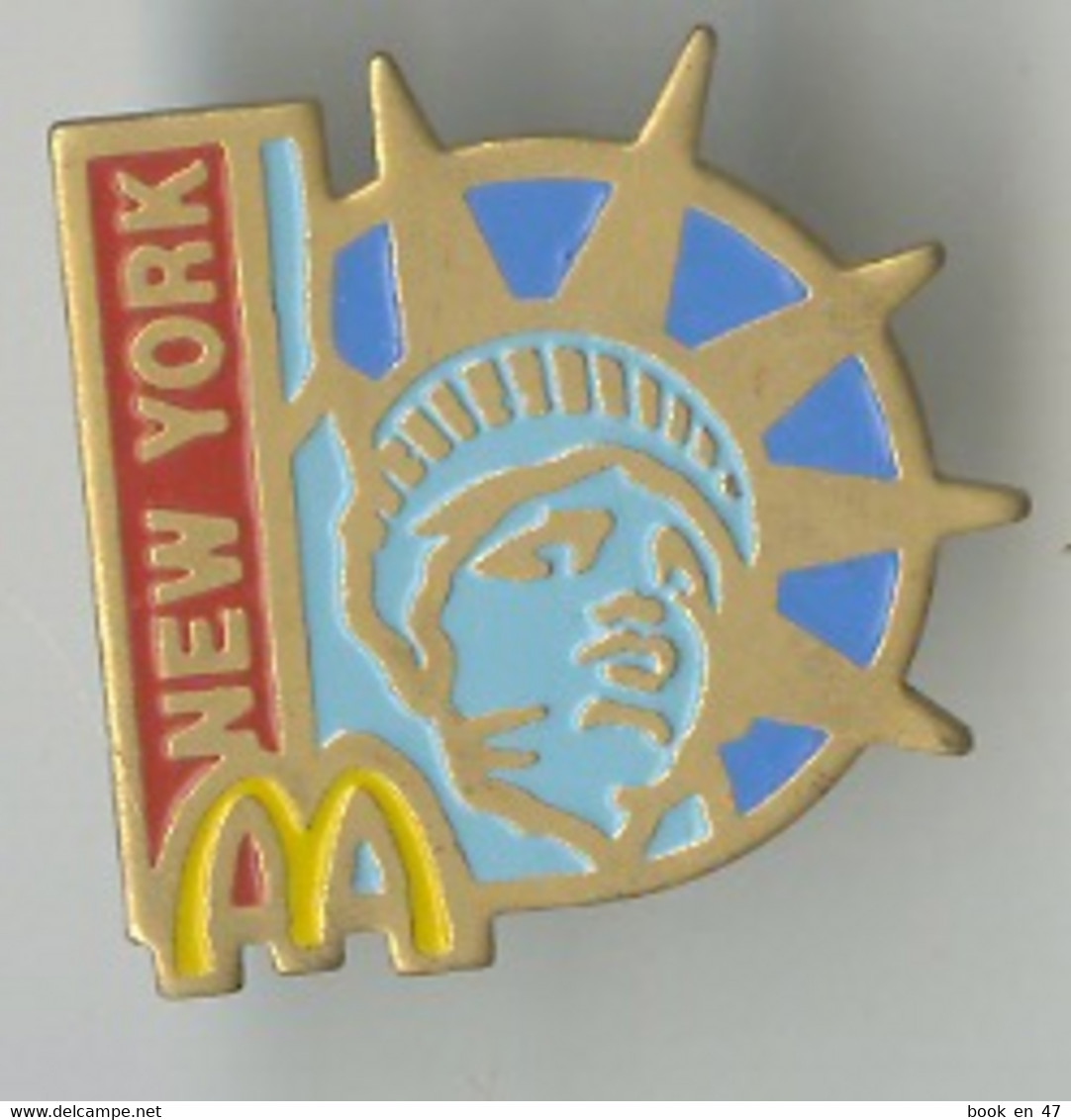 {49272} Pin's " McDonald's , New York " - McDonald's