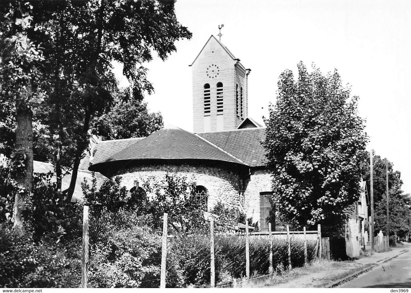 BEAUCHAMP - L'Eglise - Tirage D'éditeur N&B Non Dentelé - Beauchamp