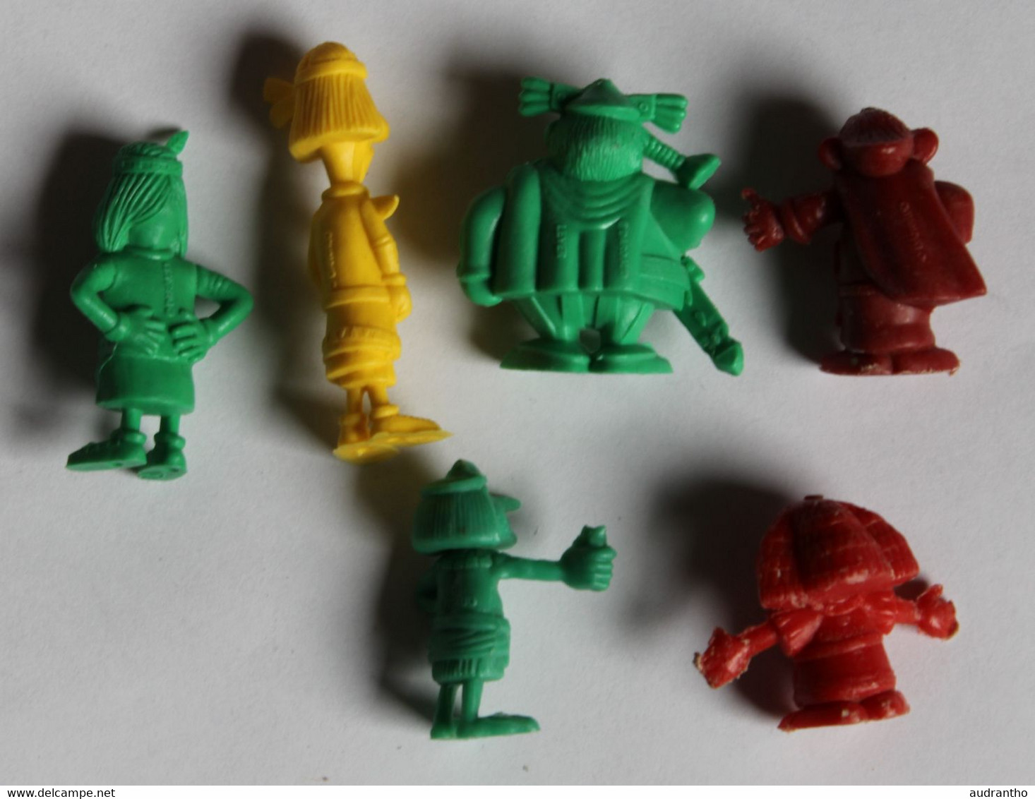 Lot De 6 Mini Figurines En Plastique Vintage Dargaud Asterix Et Obelix Dupont D'isigny - Figuren - Kunststoff