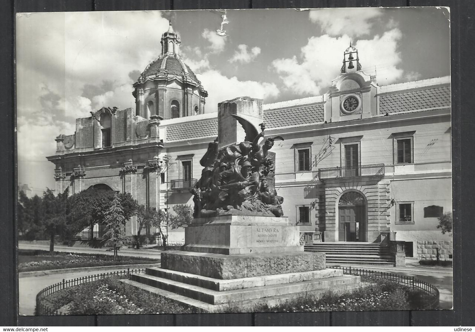 ALTAMURA (BARI) 1971 - MONUMENTO AI CADUTI E CONVITTO CAGNAZZII - Altamura