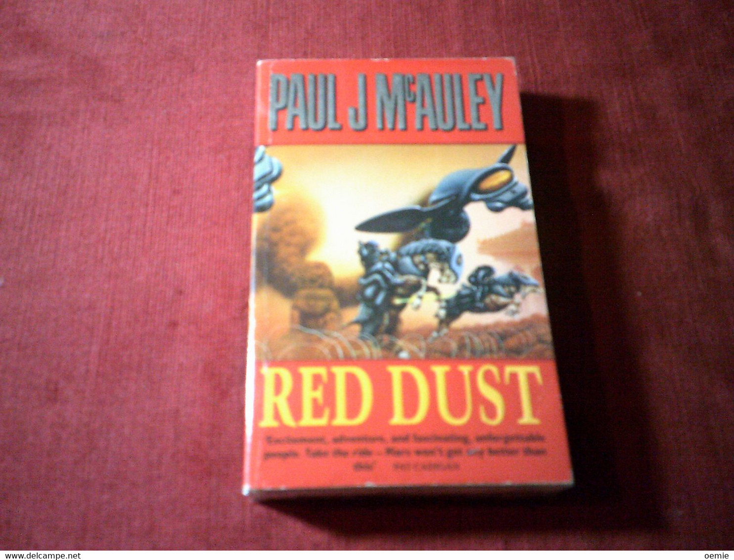 RED DUST  / PAUL  J McAULEY - Science Fiction