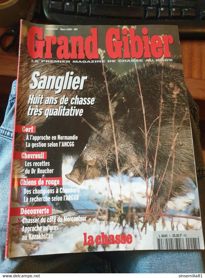 Grand Gibier 5 Sanglier Huit Ans De Chasse Tres Qualitative - Hunting & Fishing