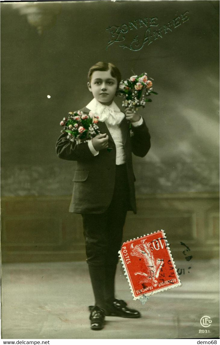 Fantaisie Enfant En Costume Bouquets De Fleurs Voeux Bonne Année Ed Lfo 2031 - Autres & Non Classés