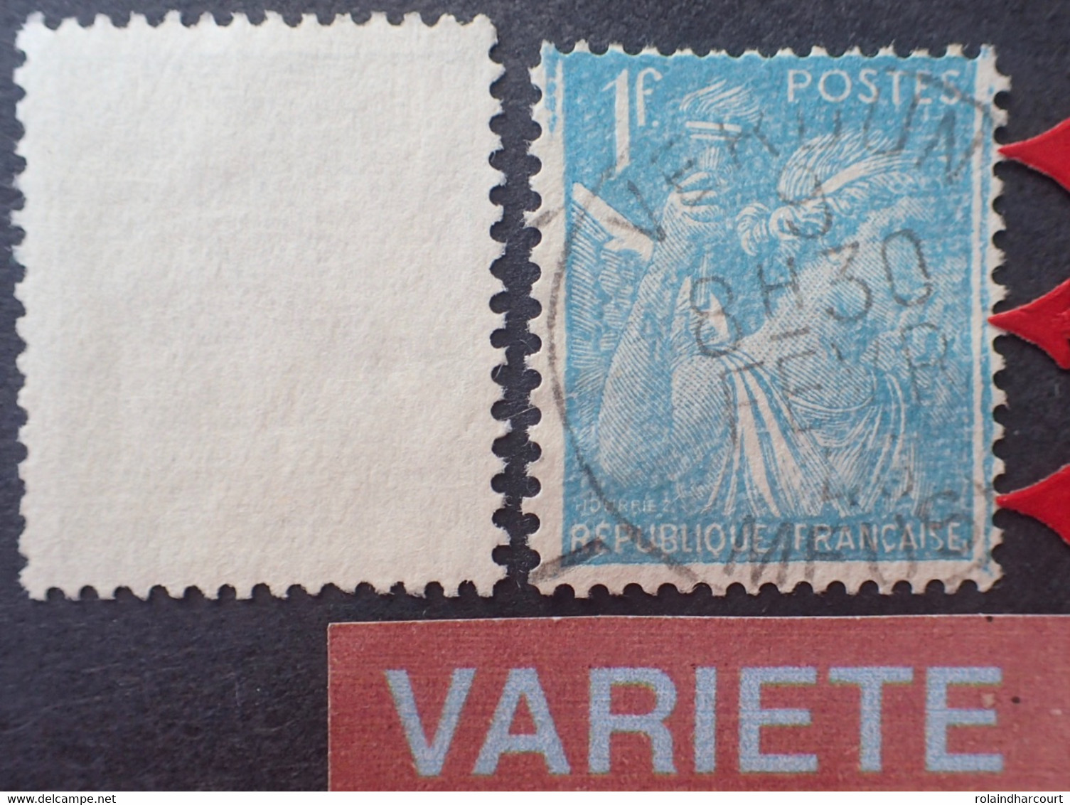 R1098/58 - 1944 - TYPE IRIS - N°650 ☉ - VARIETE ➤➤➤ Grande Ligne Verticale Bleue En Marge Droite + Timbre Carré - Usados