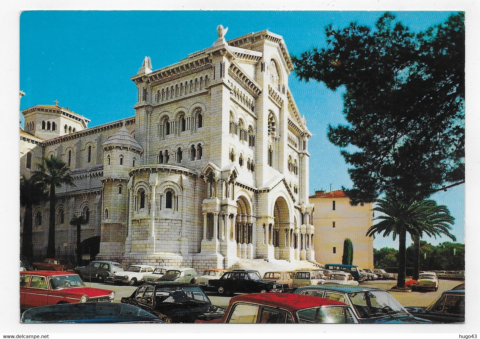 (RECTO / VERSO) MONACO - N° 35 - LA CATHEDRALE AVEC VIEILLES VOITURES - CPSM GF NON VOYAGEE - Kathedrale Notre-Dame-Immaculée