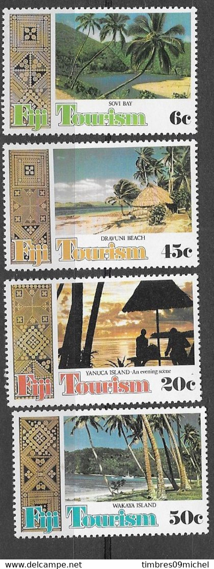 Fidji N°417 à 420** Tourisme Paysages Divers - Fidji (1970-...)