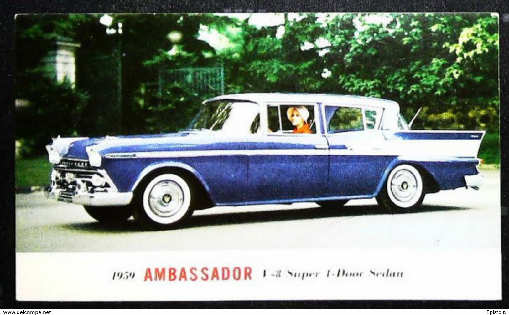 ► AM  RAMBLER V8 Super Sedan 1959   - Automobile Publicity  (Litho In U.S.A.) Roadside - American Roadside