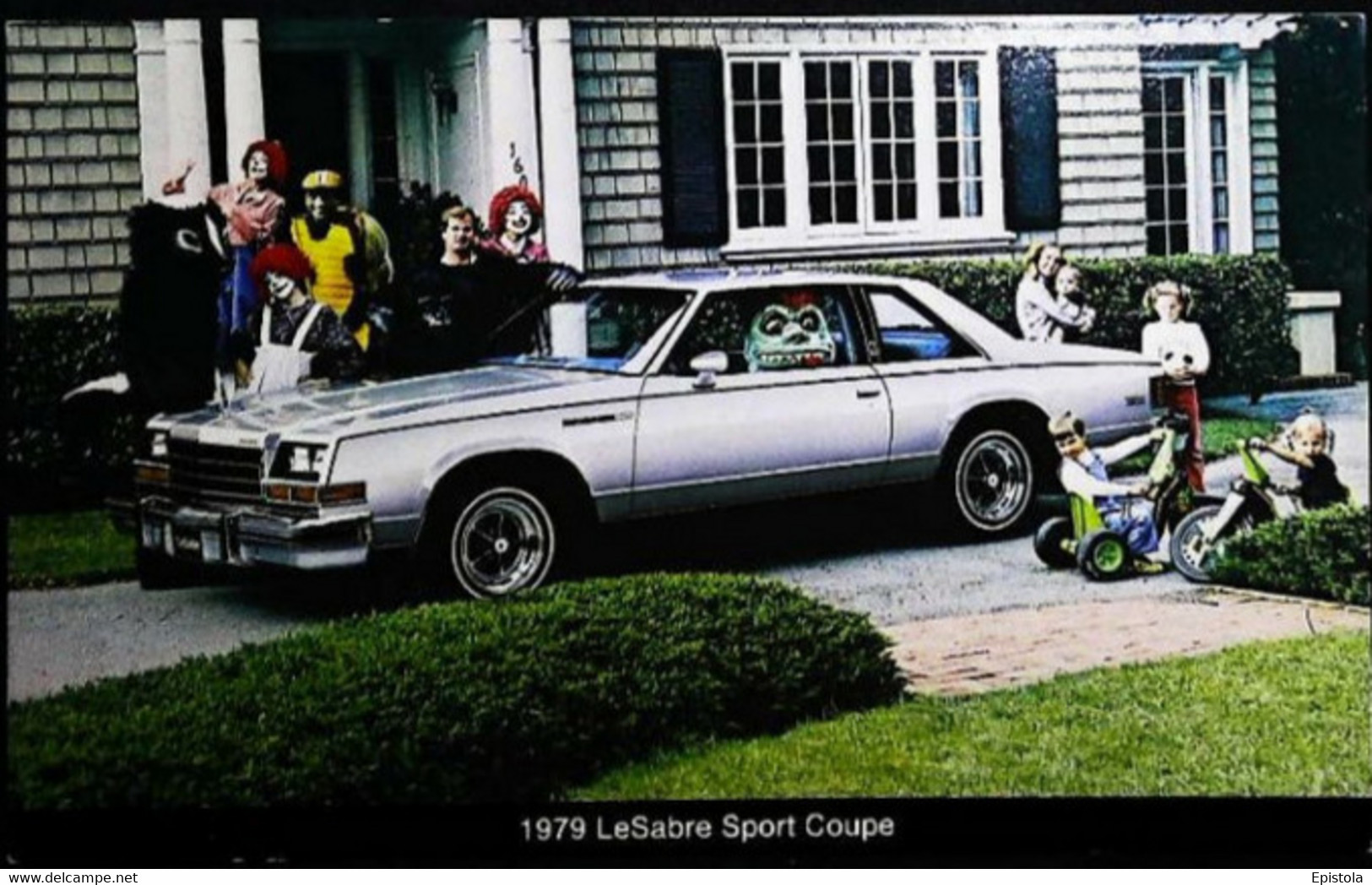 ►  Monster Driving Car LeSabre    &   HALLOWEEN CLOWN CARNAVAL 1979   (Litho In U.S.A.) - American Roadside