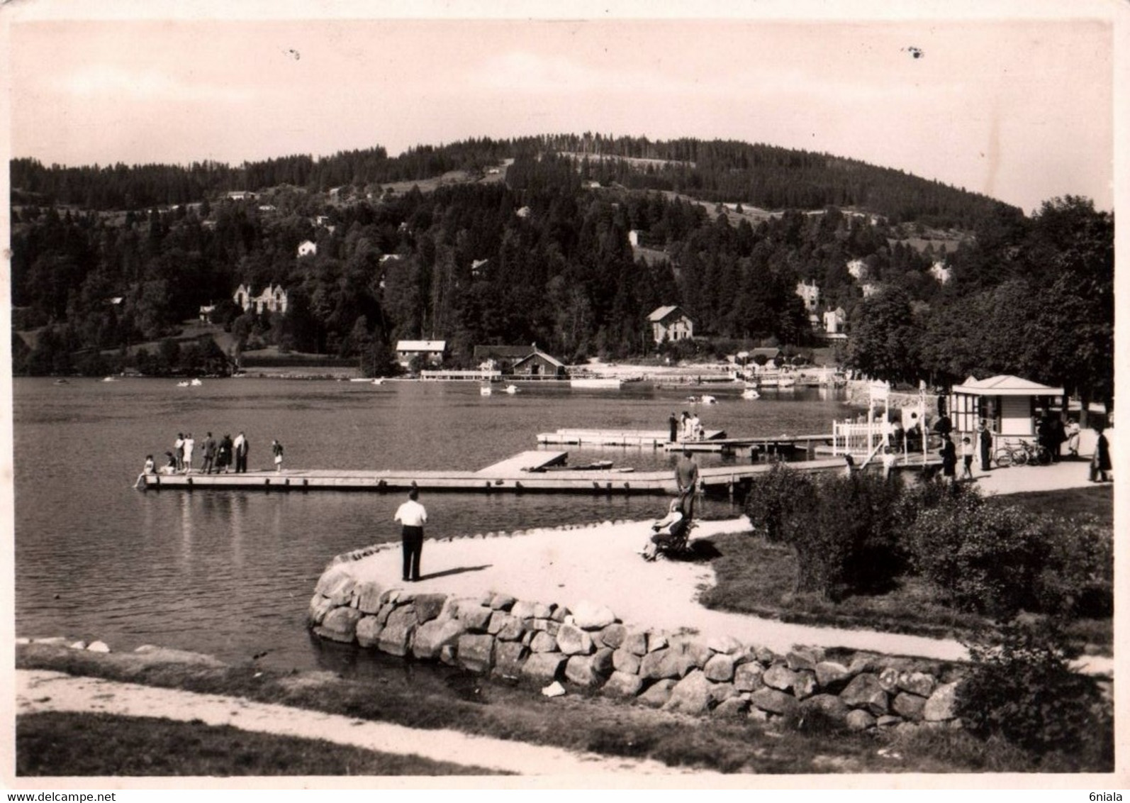 4874 Carte Postale GERARDMER  Le Quai      88 Vosges - Gerardmer